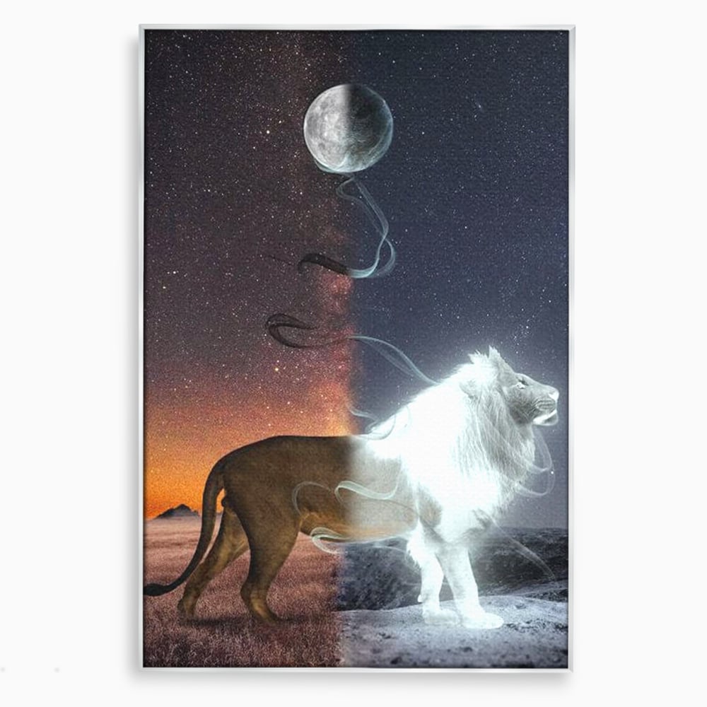Tablou canvas cu tablou canvas cu leu si luna, in rama de aluminiu argintiu
